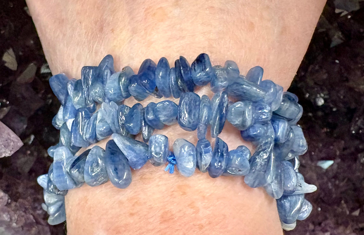 Blue Kyanite Polished Chip Bead Bracelet