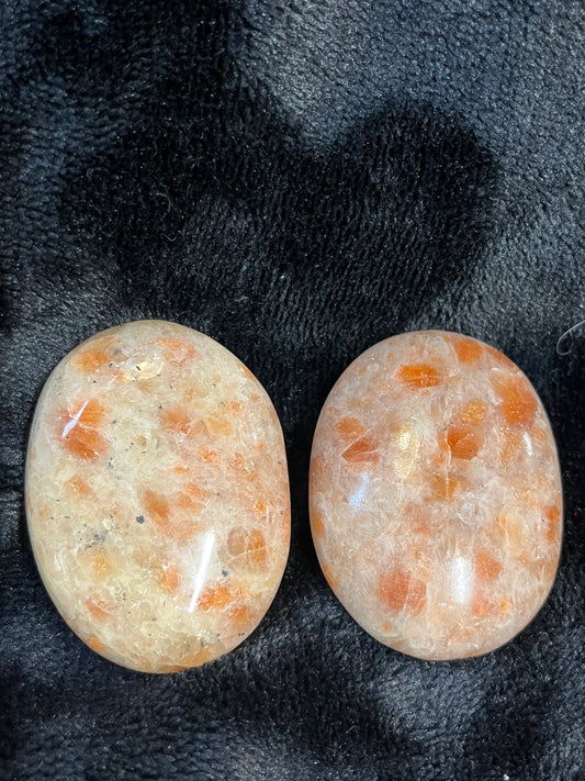 Sunstone Palm Stones