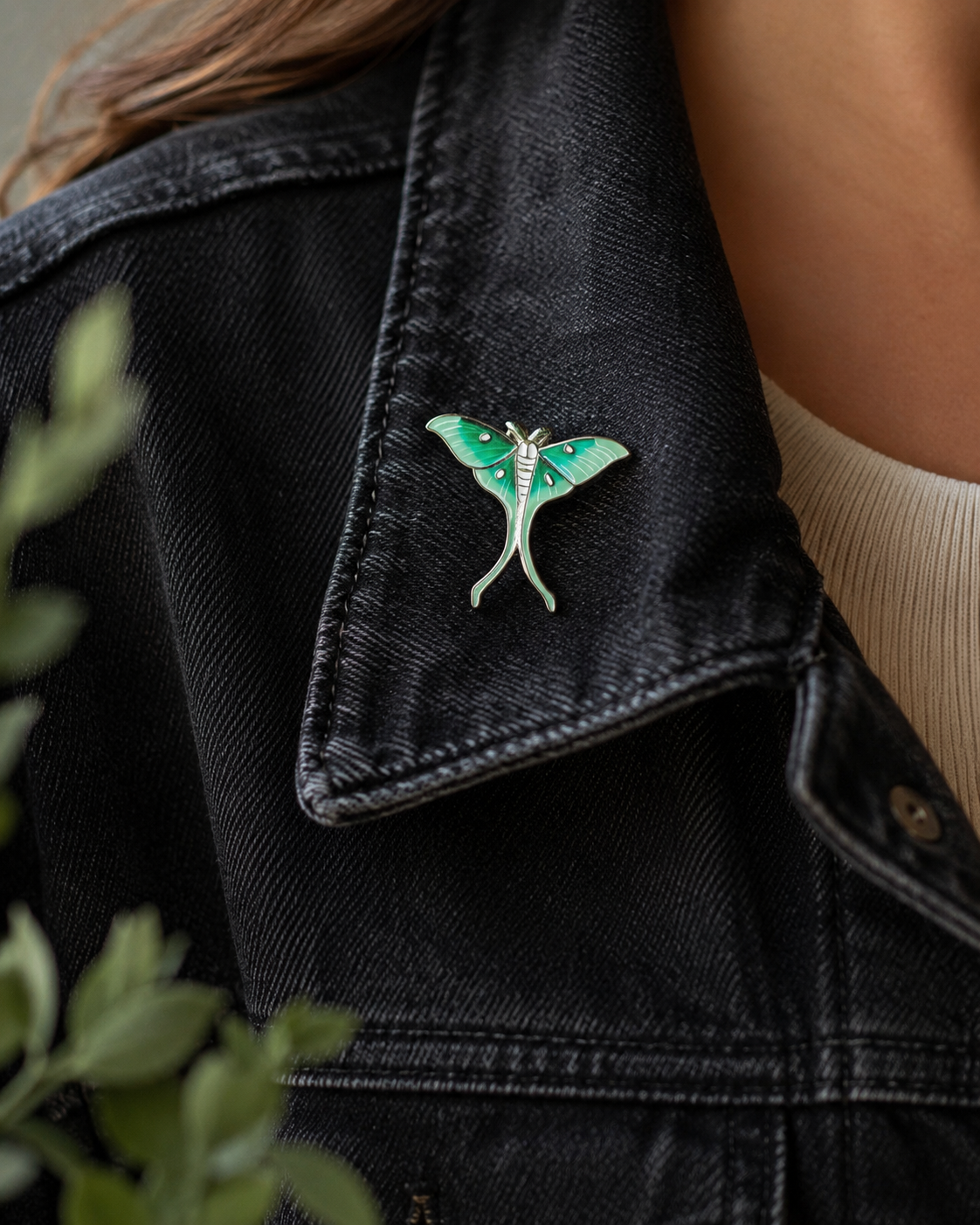 Silver Luna moth Moonwing Pin