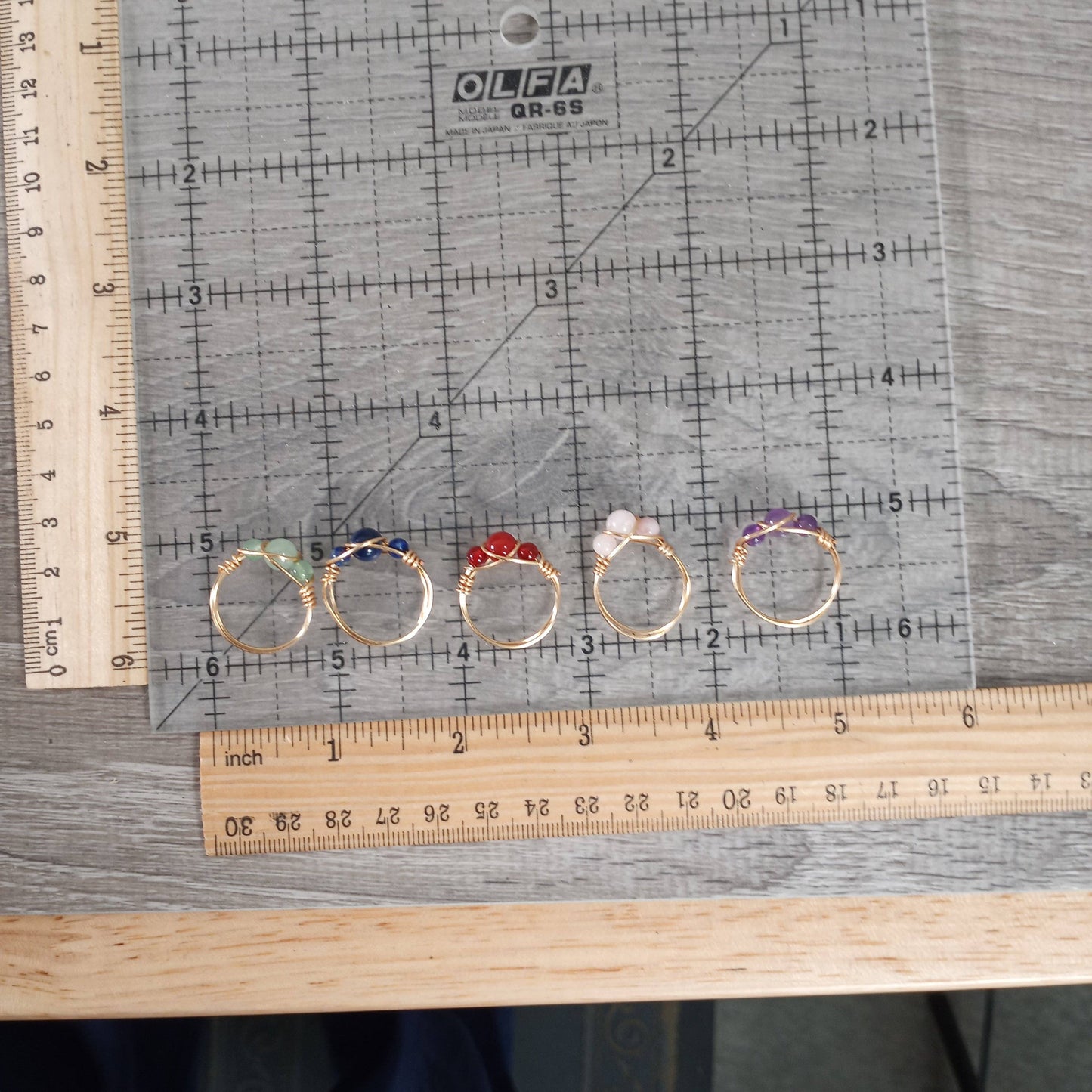Gold-Plated Copper Wire Gemstone Rings – Assorted Crystals: 3 bead