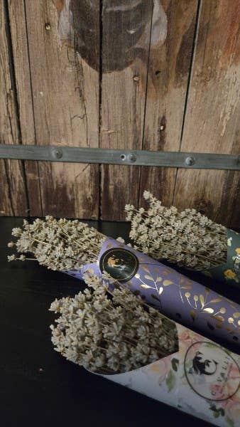Lavender Posy Bouquet - Farm-Grown Dried Lavender: Purple