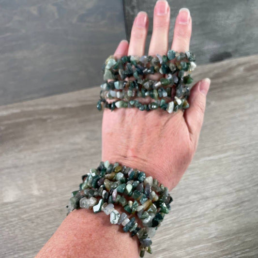 Gemstone Chip Bracelets – Common Crystals in Bulk Wholesale: Moss Agate