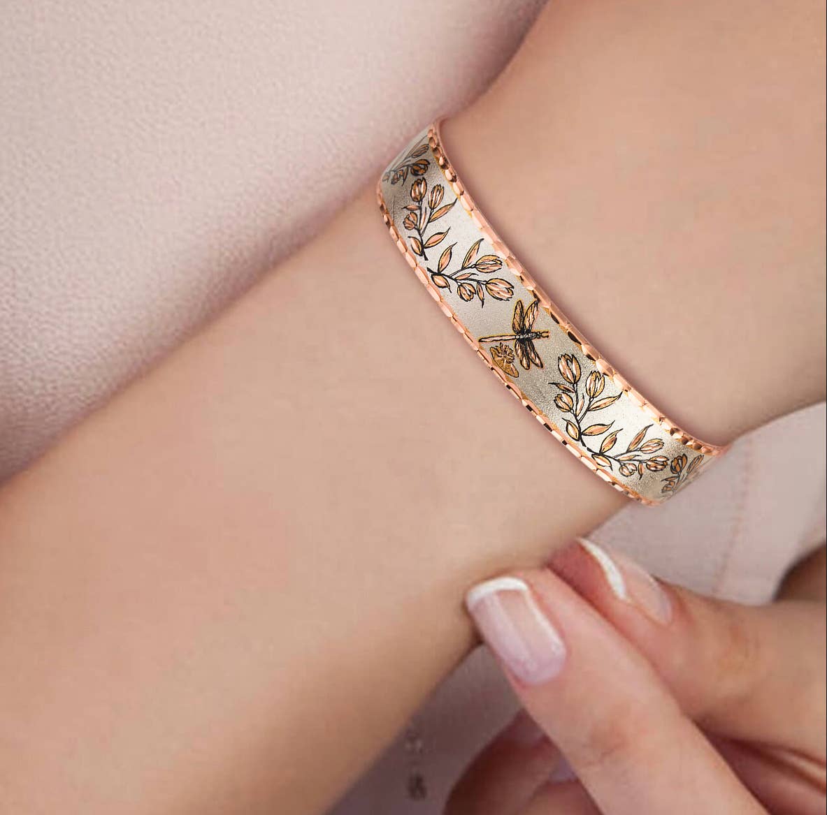 BNS 56 Dragonfly Cuff Bracelet