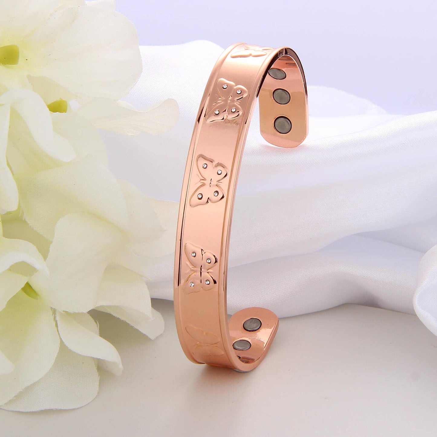 P 66 Butterfly   Design Magnetic Bracelet