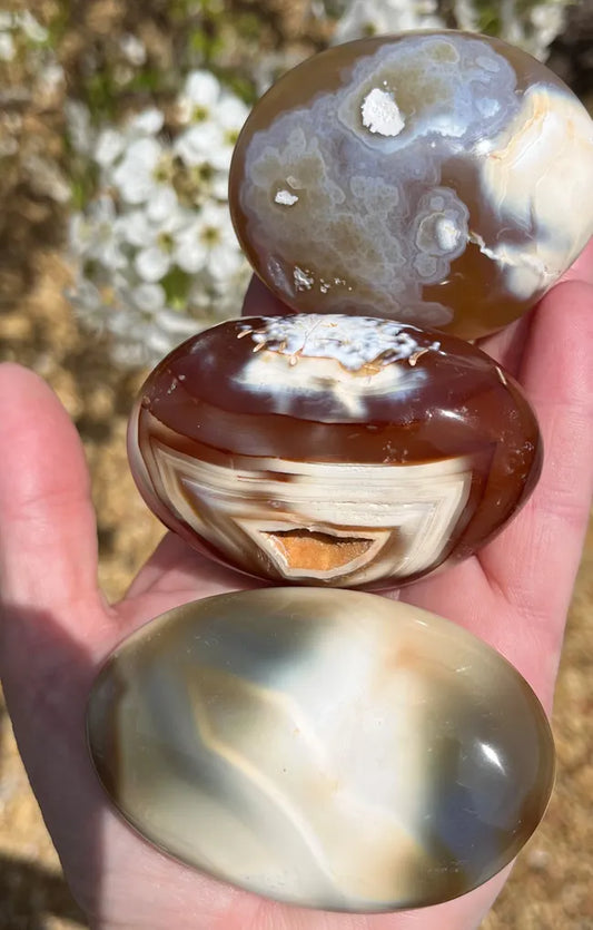 Orca Agate Palm Stone